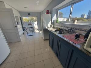 Duplex amplio y luminoso frente al Parque Cívico