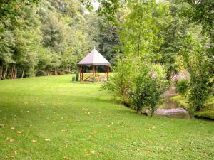 Chalet Tulasi, douceur et sérénité à Eysus