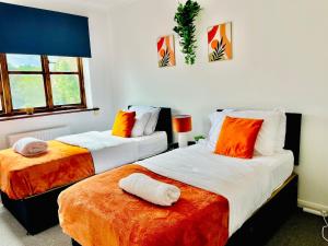 Hillside Retreat in Medway