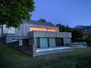Villas Elegant chalet contemporain - sauna - piscine -10p : photos des chambres