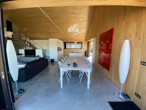 Villas Elegant chalet contemporain - sauna - piscine -10p : photos des chambres