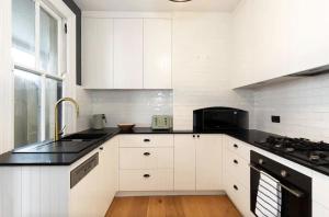 Millers Point Home Harbourside