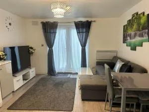 Garden Guest House - Enfield Lock