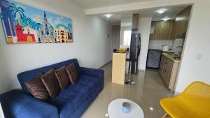 Descubre el paraiso en Cali Apartaestudio piso 15