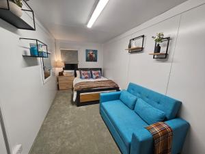 Moun Bolton Cabin Chester