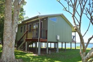 Coast and Country Cabin 4