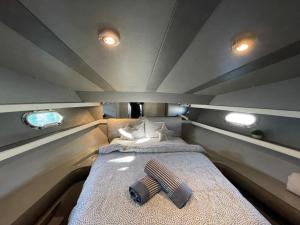 The Floating Home