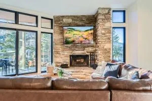 24B Powder Run condo - Cranmer