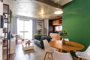 Duplex charmoso a 700m metrô Sumaré