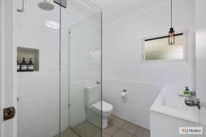 Classic Beach House on Surfside - Pet Friendly