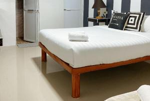 RedDoorz @ Piamonte Apartelle Santo Tomas Batangas