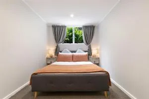 Sunshine Retreat - Garston