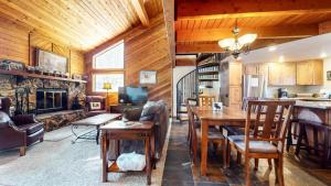 Snowflower #26 Condo