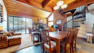 Snowflower #26 Condo