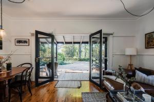 WAIRERE REST - High Country Couples Retreat - Outdoor Bath with Rural View