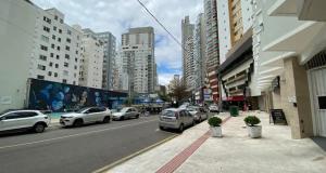 Apartamento ao lado do shopping atlântico