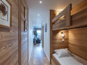 Appartement familial rénové, orientation sud avec parking - FR-1-645-79