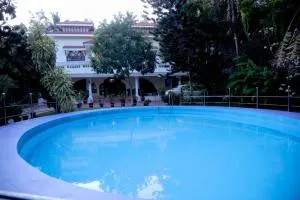 ST Bhavan Pool Villa Kovalam - Kaliyal