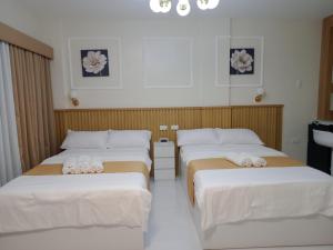 homefortzone Lipa fully interior netflix pool and free parking