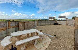 Maisons de vacances Amazing Apartment In Kerlouan With Wifi : photos des chambres