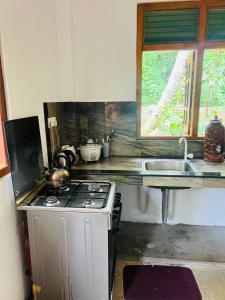 Wasantha holiday Home