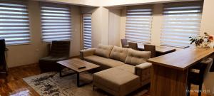 Spacious, Modern Apartment with a Great View