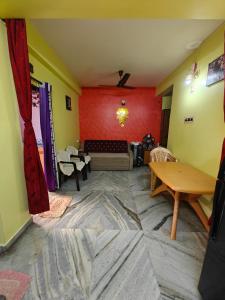 Fully furnished 2bhk apartment opposite Dakshineshwer Kali temple kolkata