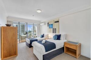 Phoenician Resort Broadbeach - Gclr