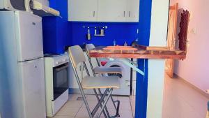 Aesthetic Blue Studio on Marina Walk