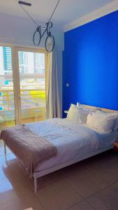 Aesthetic Blue Studio on Marina Walk