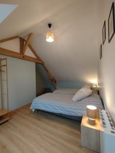 Maisons de vacances Le Pommier Gite neuf avec parking prive clos : photos des chambres