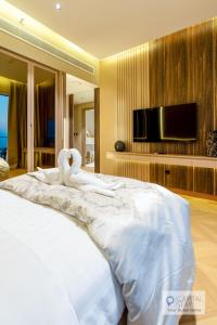 Luxury Beachfront 3 Bed Apt in Dubai JBR