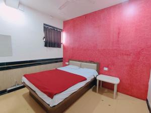 Malhar Guest House