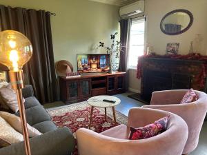 Bush Retreat Farm Stay 1BR Guest Suite