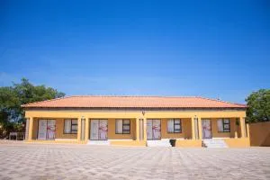 Aza Guesthouse - Dwarsloop