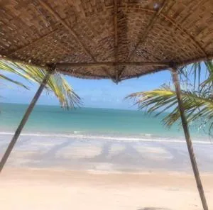 Oasis em Praia Azul - 卡内德瓦卡