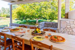 Villa Peppe by Villa Plus