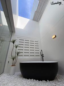 Dear Sunday Hometel Bangkok