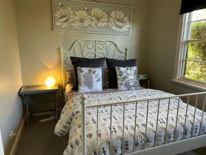 Bush Retreat Farm Stay 2 BR Guest Suite