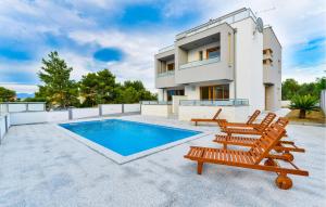 Lovely Home In Zaton With Wifi