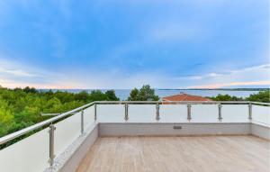 Lovely Home In Zaton With Wifi 