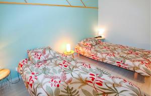 Maisons de vacances 3 Bedroom Gorgeous Home In Gagnieres : photos des chambres