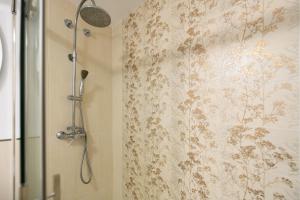 For You Rentals Elegante vivienda de 3 habitaciones en el centro de Madrid Temporal PSM92