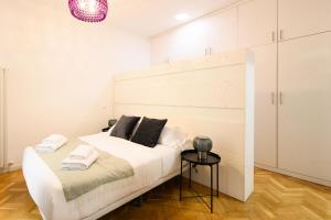 For You Rentals Elegante vivienda de 3 habitaciones en el centro de Madrid Temporal PSM9