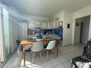 Appartement 2 pièces cabine 5 couchages SAINT CYPRIEN SC610-002