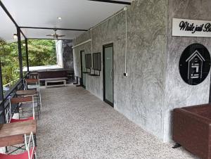 White Jail at Koh Tao Hostel