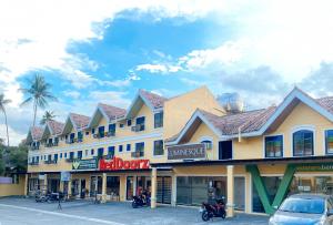 RedDoorz Plus at Balai Sofia Bed & Breakfast Batangas