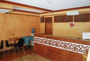 RedDoorz Plus at Balai Sofia Bed & Breakfast Batangas