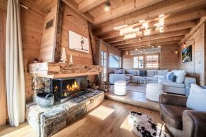 Chalet La Cabane, Carroz d Araches - by EMERALD STAY