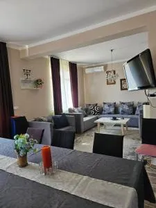 Бадевски рай-къща Вяра - Wăglewzi